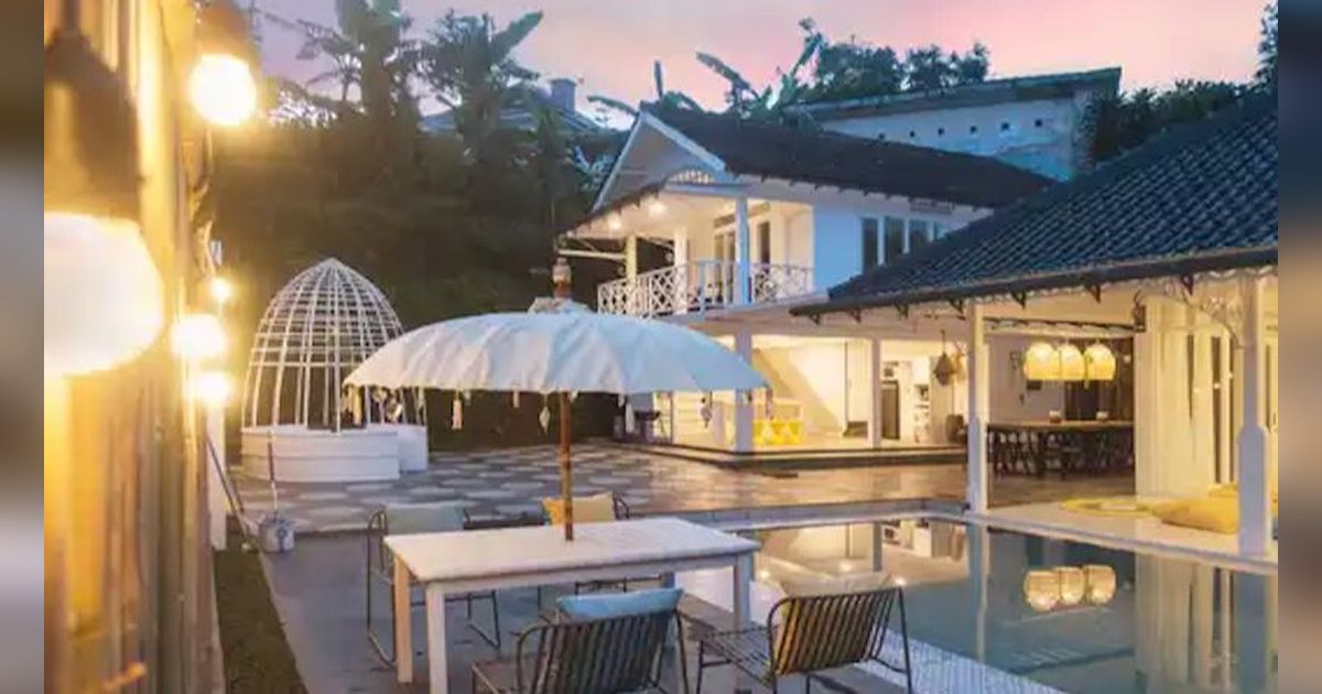 10 Rekomendasi Villa dengan Private Pool di Puncak, Terbaru Edisi 2024