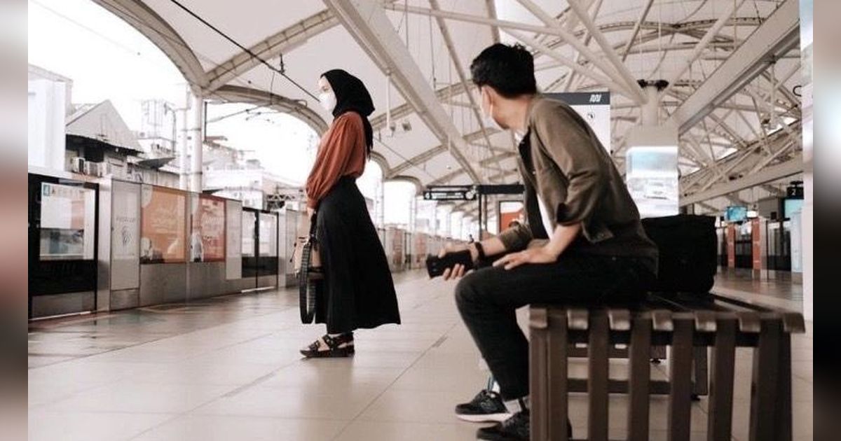 Viral Wanita Ceritakan Momen Pertemuan dengan Jodohnya di Kereta, Curi Perhatian Warganet
