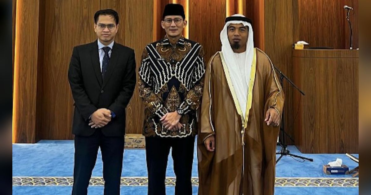 Potret Masjid Presiden Jokowi di Abu Dhabi, Menteri Salat Bareng Imam Salman Asal Kalimantan Barat