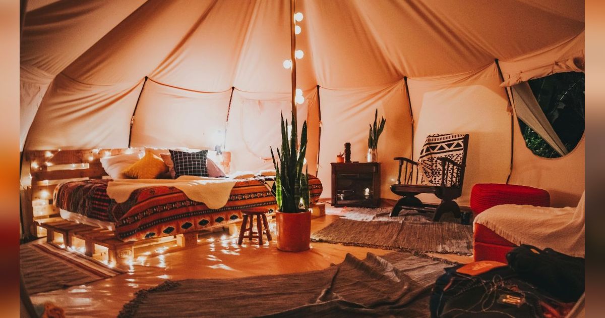 10 Rekomendasi Tempat Glamping di Bogor dengan View Terbaik Edisi 2024