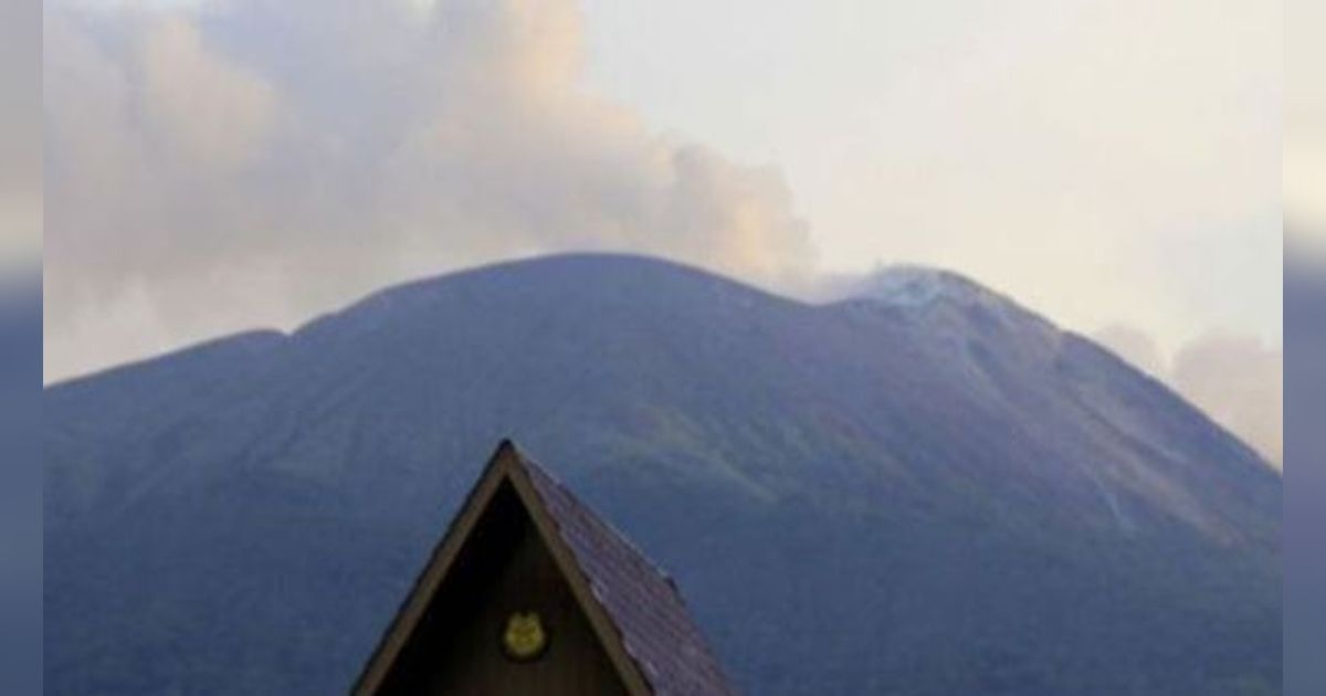 Erupsi Gunung Ile Lewotolok Meningkat, Masyarakat Diminta Waspada Longsoran Lava dan Awan Panas