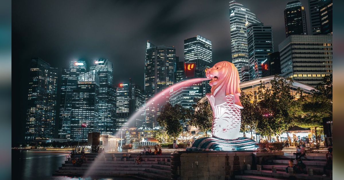 Rekomendasi Wisata Lebih Personal dengan HolidAI Singapura