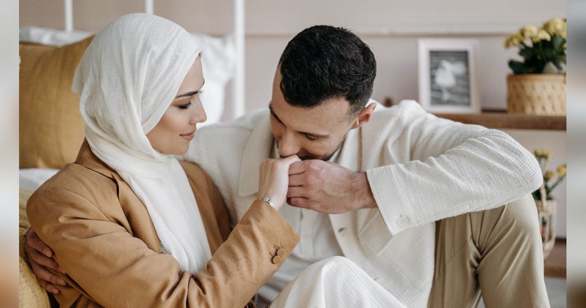 5 Doa agar Suami Tidak Marah dan Hatinya Luluh, Jadikan Kehidupan Rumah Tangga Makin Harmonis