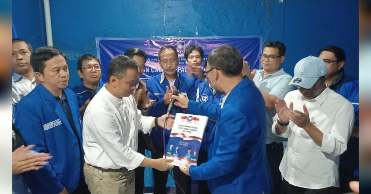 Mantap Maju di Pilkada Depok 2024, Supian Suri Serahkan Formulir ke PAN