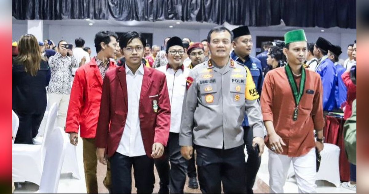 VIDEO: Irjen Ahmad Luthfi 'Jebolan' Surakarta Kencang Didorong Maju Pilgub Jateng