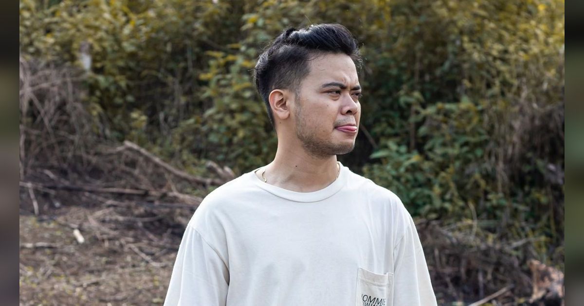 Banting Stir jadi Peternak Ikan, Penampilan Anggota Boyband Hits Asal Indonesia ini Bikin Salfok