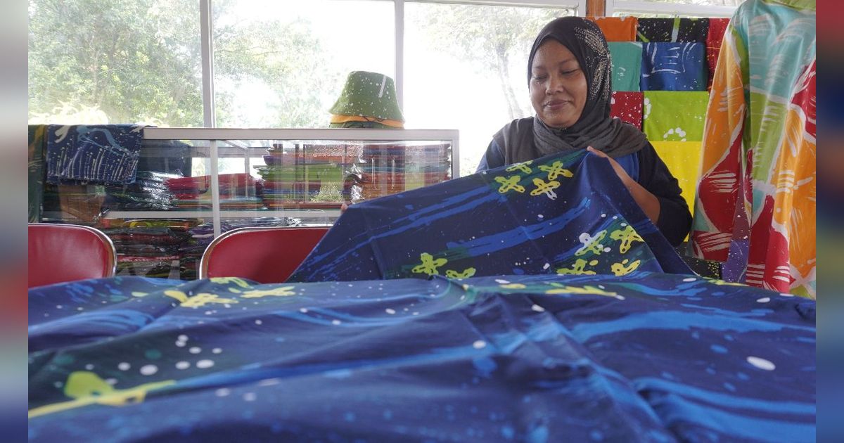 Mengenal Batik Ciprat Khas Desa Kemudo Klaten, Dibuat Oleh Warga Difabel