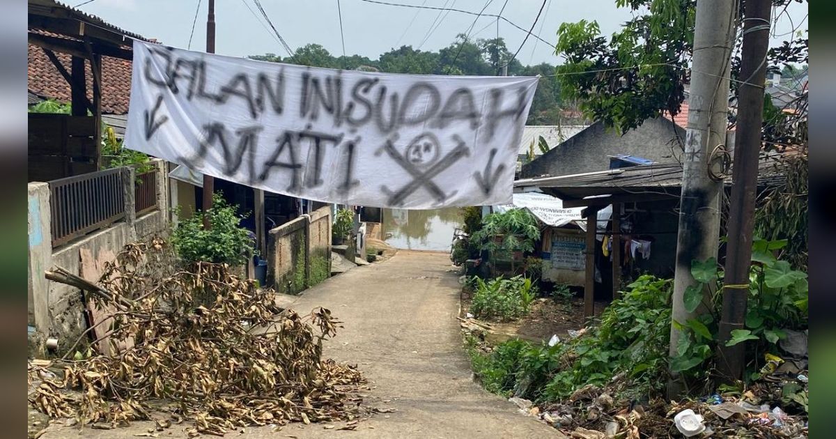 Menengok 'Kota Mati' di Depok, Berbulan-bulan Terisolir Dibuat Banjir