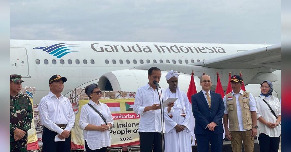Jokowi Lepas Bantuan Kemanusiaan Senilai Rp30 Miliar untuk Gaza dan Sudan