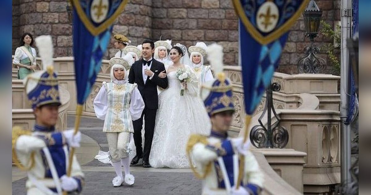 Lagi Disorot, Potret Sepatu Cinderella Sandra Dewi Saat Menikah dengan Harvey Moeis