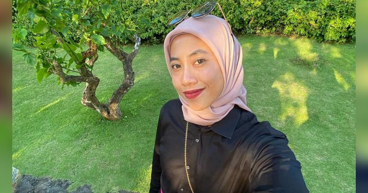 10 Potret Megawati Hangestri Pamer Momen 'Bucin' dengan Pacar Saat Balik Kampung