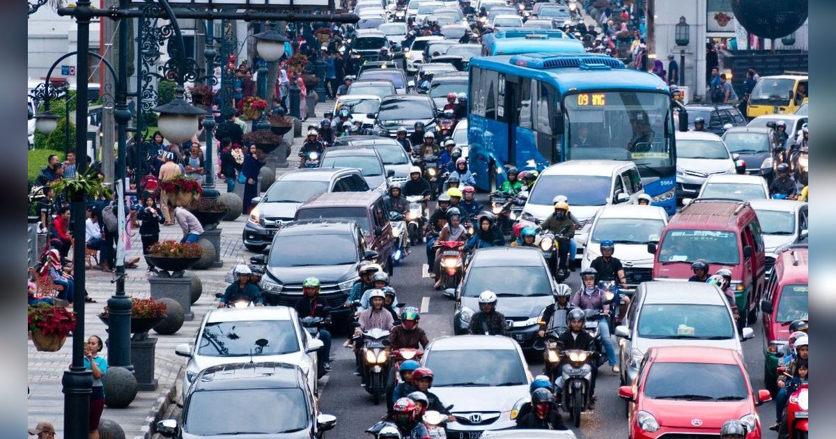 Jangan Khawatir Mogok, Pemudik Mobil Listrik Bisa Cari Area SPKLU dengan Cara Ini