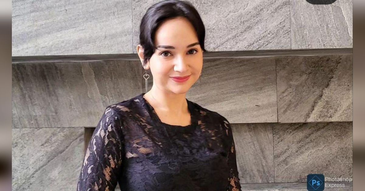 Cantik & Awet Muda di Usia 38 Tahun, Potret Angelica Simperler yang Selalu Terlihat Bak ABG Meski Sudah Jadi Ibu