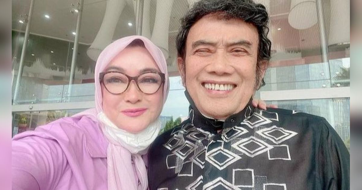 Pesona 7 Perempuan Cantik Istri Rhoma Irama, Artis Terkenal Hingga Wanita Blasteran Jerman