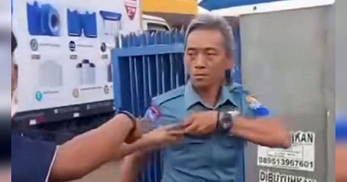 Viral Pria Berseragam TNI Ribut dengan Sopir Mobil Katering, Ini Kata Polisi