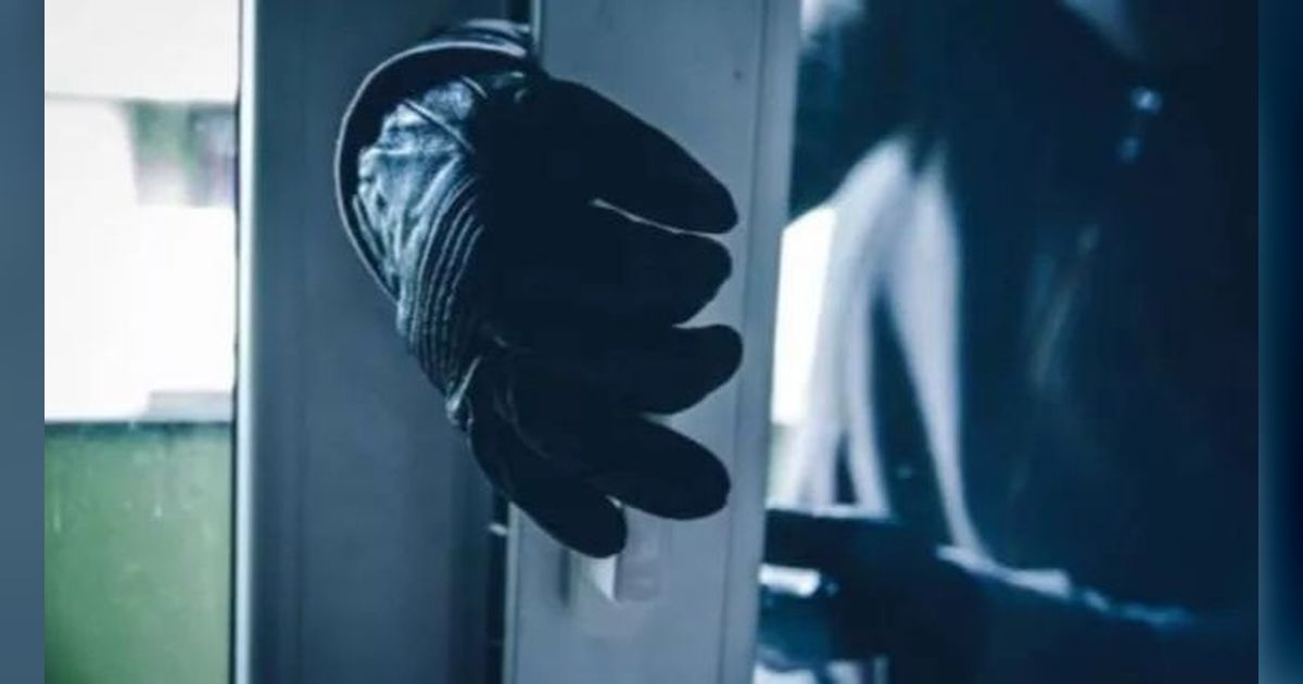 Aksi Kocak Maling +62 Bingung Cari Jalan Keluar dari Rumah Mewah, Malah 'Room Tour' Keliling Ruangan