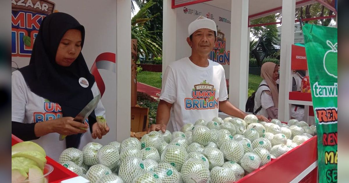 Bank BRI Berikan Bantuan untuk Petani Jambu Kristal Tanwiedjie di Desa BRILian Munggangsari Purworejo