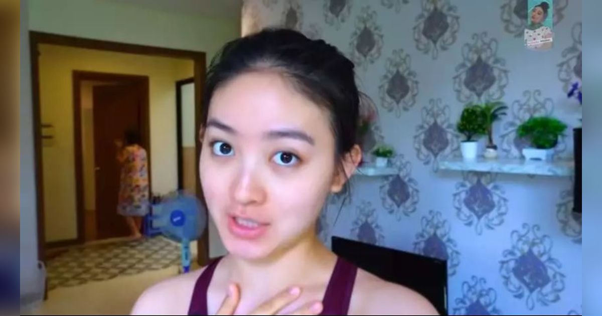 Disindir Cantik Karena Filter, 8 Adu Wajah Natasha Wilona Vs Putri Zulhas Polos Tanpa Makeup