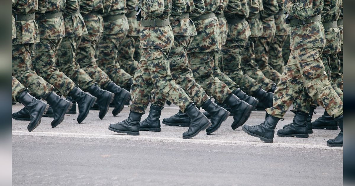 Momen Suami TNI Pamit ke Istri Polisi Berangkat Tugas ke Papua, Ungkapan Hati Sang Polwan Luar Biasa