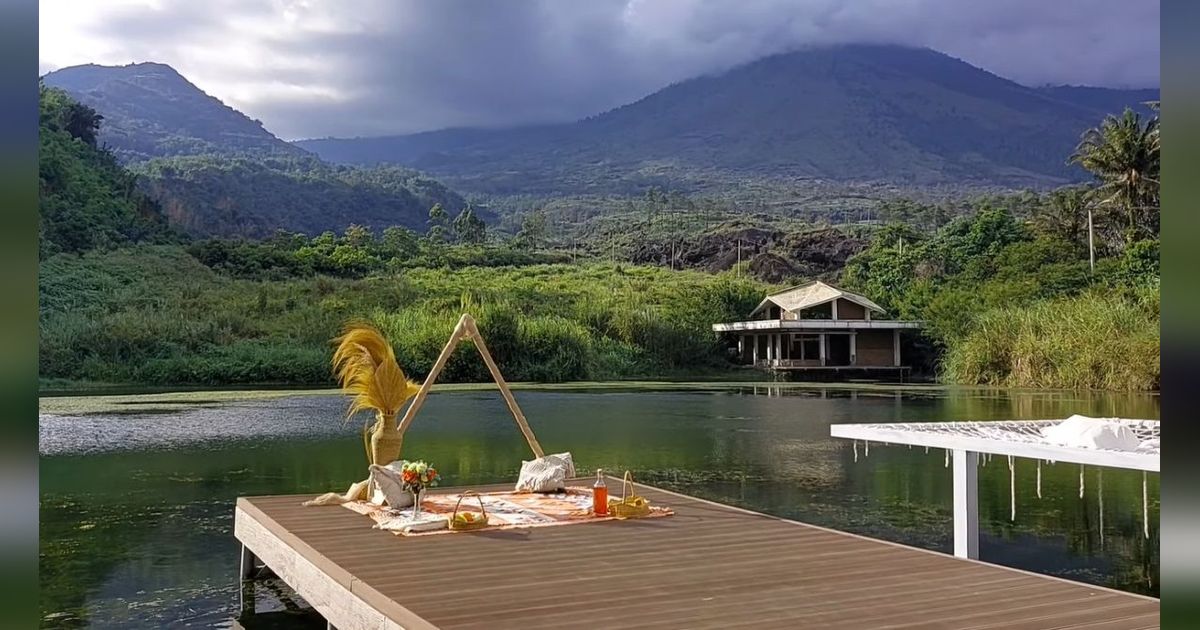 Mengunjungi Kafe Balong di Garut, Bisa Ngopi Sambil Menikmati Pemandangan Danau dan Gunung yang Memesona