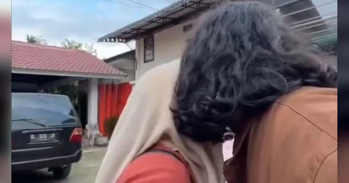 Padahal Masih di Indonesia, Pulang Kampung Harus Pakai Paspor Biar Harga Tiket Lebih Murah