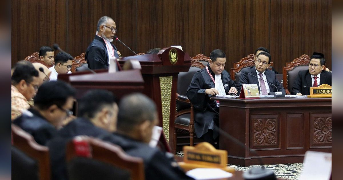 VIDEO: Panas Bambang Timnas AMIN Tajam Potong Ucapan Ahli Prabowo Soal Presiden Ikut Kampanye