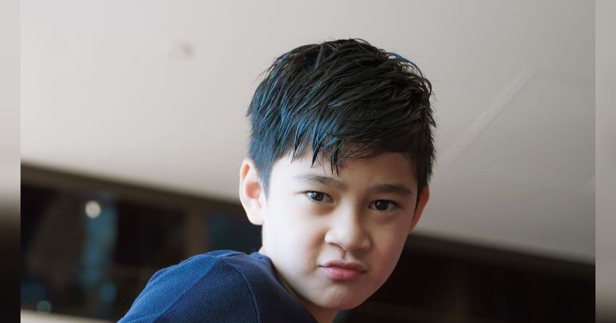 Ganteng! Model Potongan Rambut Baru Rafathar Malik Ahmad Pewaris Sultan Andara