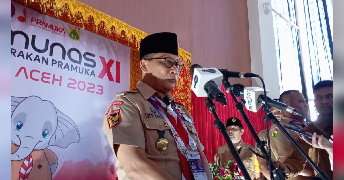 Jokowi Kukuhkan Pengurus Kwartir Nasional Gerakan Pramuka, Budi Waseso Kembali Jadi Ketua