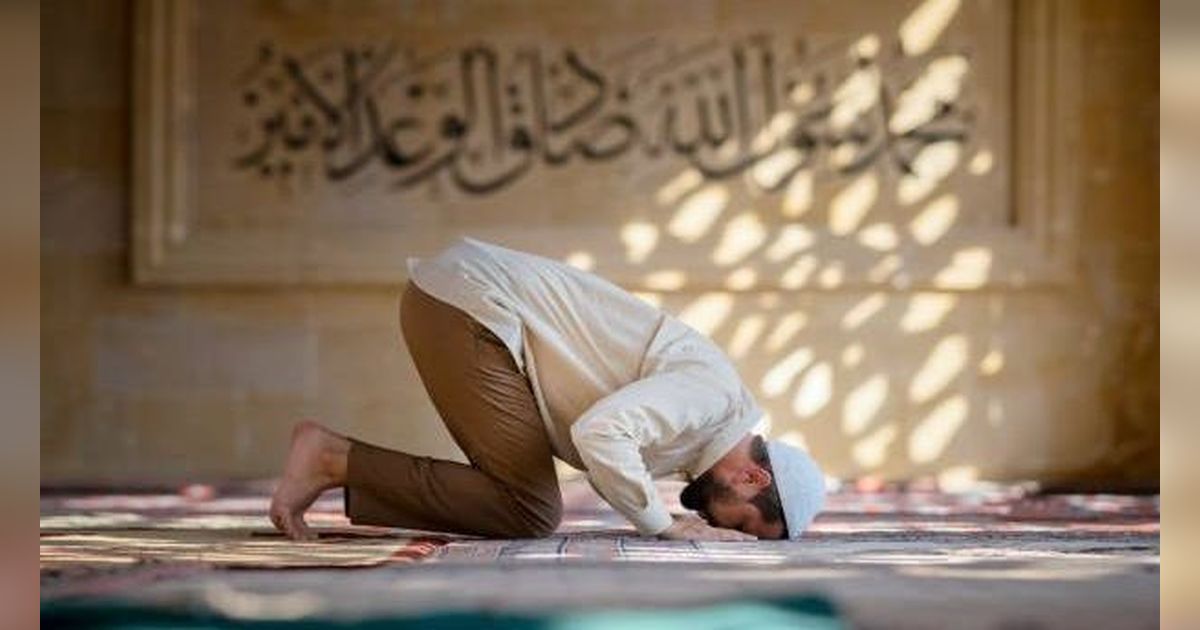 Tidak Boleh Meninggalkan Sholat, Ini Niat Sholat Qadha dari Subuh hingga Isya yang Bisa Dilakukan saat Sedang Mudik