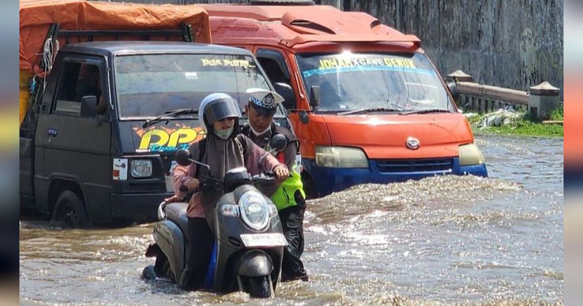 Banjir Semarang Ganggu Arus Mudik Lebaran 2024