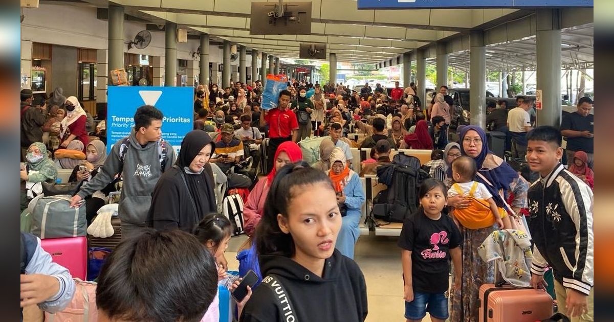 Sederet Fasilitas Bisa Dinikmati Pemudik di Stasiun Pasar Senen, Ada Area Bermain Anak hingga Ruang Kerja