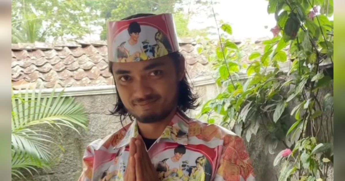 Content Creator Bikin Baju Lebaran Motif Kaleng Khong Guan, Warganet: Lengkap, Ada Bapaknya