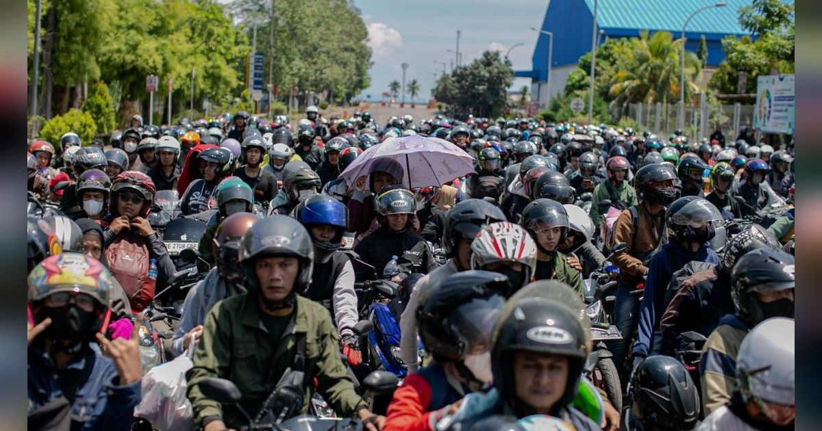 Menhub Budi ke Pemudik Motor: Saya Apresiasi, Mereka Menurut Semua di Ciwandan