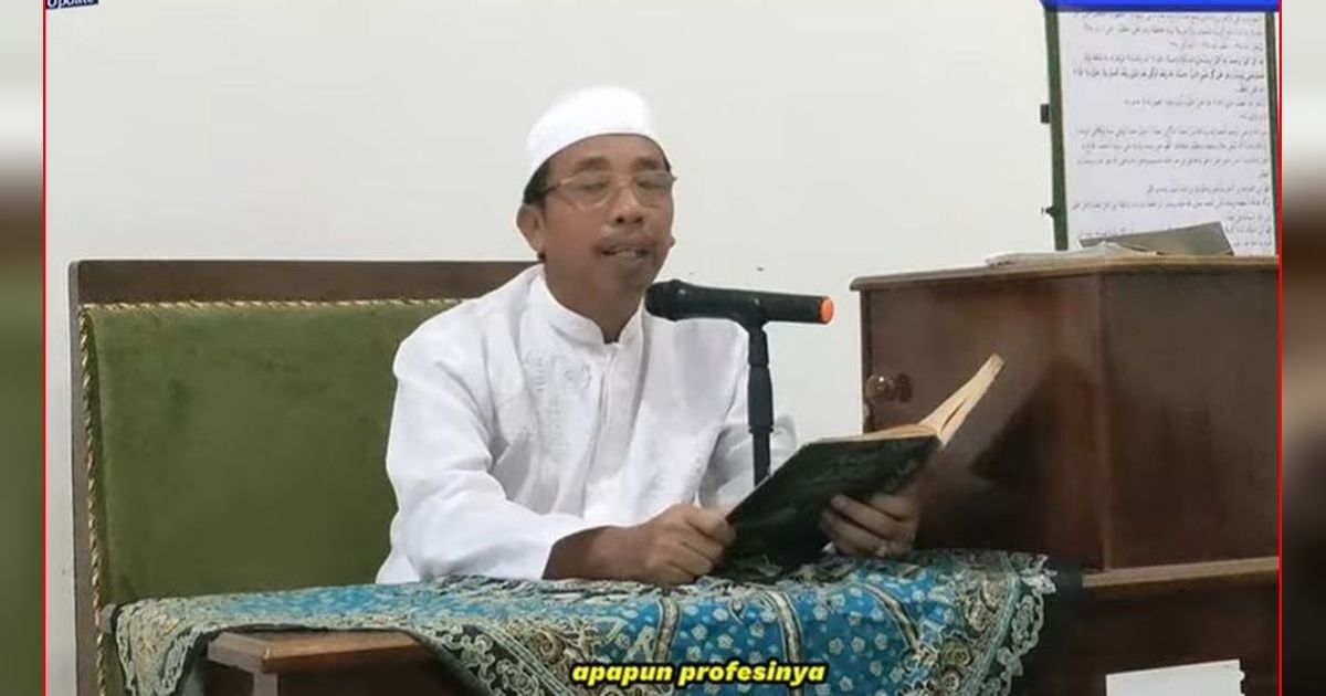 Dirikan Ponpes Sejak 2023, Intip Momen Langka Bupati Rembang Jadi Guru Ngaji