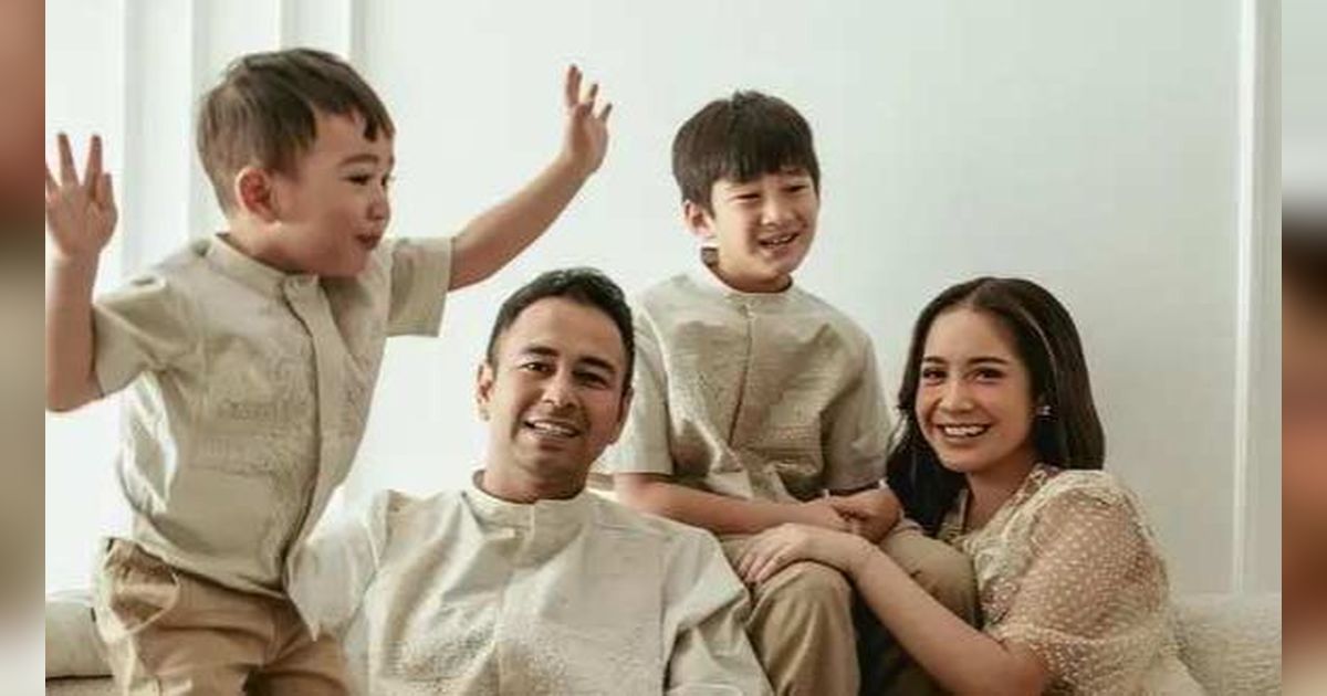 Potret Ide Baju Lebaran ala Keluarga Raffi Ahmad, Baju Sarimbit jadi Primadona Para Artis