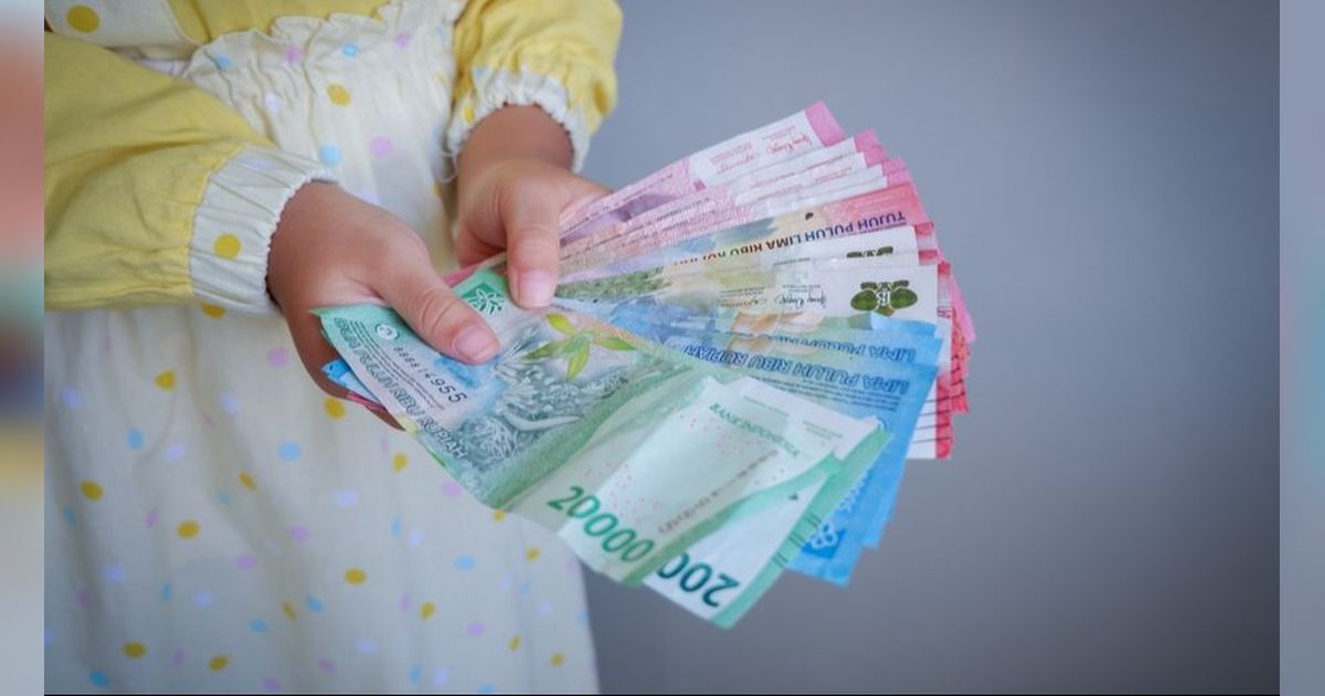 Pesan Ustaz, Jangan Biarkan Anak Jadi 'Pengemis' di Hari Raya