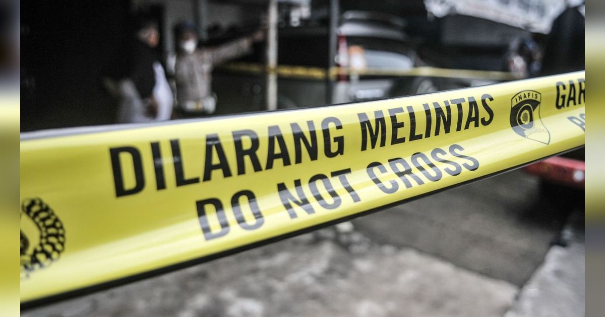 Gara-Gara Kegiatan Bangunkan Sahur, Seratusan Remaja di Ciputat Tawuran Bawa Parang & Pedang, Brimob Turun Tangan
