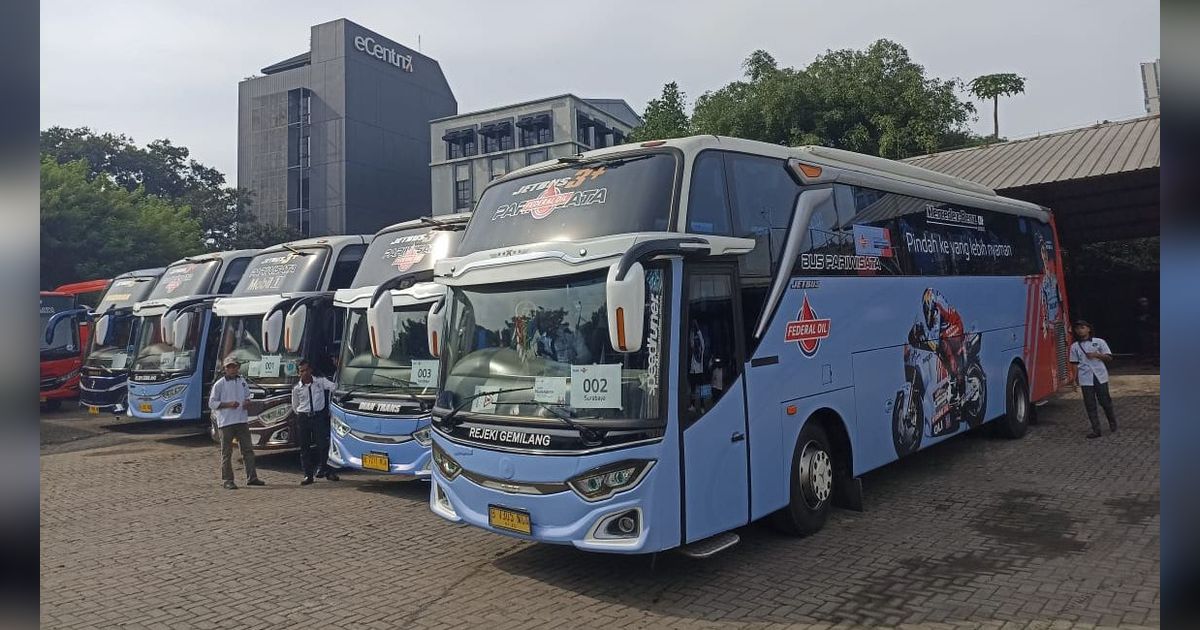 Exxonmobil Berangkatkan Ratusan Mekanik Mudik Gratis Pakai Bus Premium