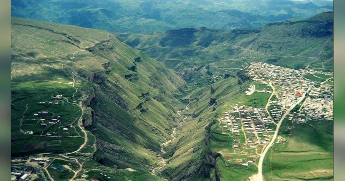 Menelusuri Wisata Menakjubkan, Desa Kuno Khunzakh yang Ada di Dagestan