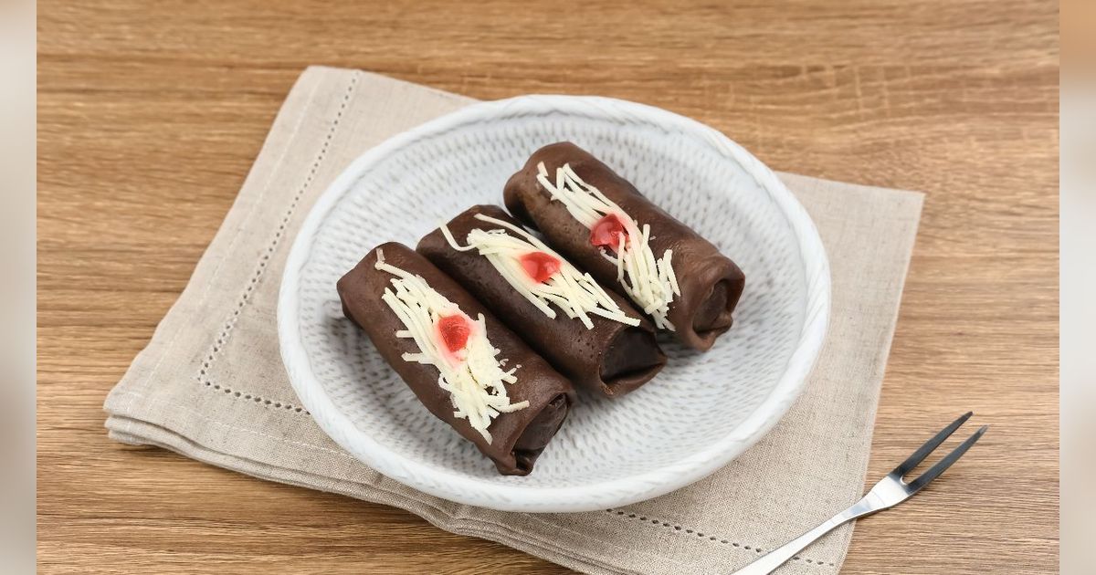 Resep Dadar Gulung Cokelat Isi Pisang, Camilan yang Bikin Hangat Akhir Pekan