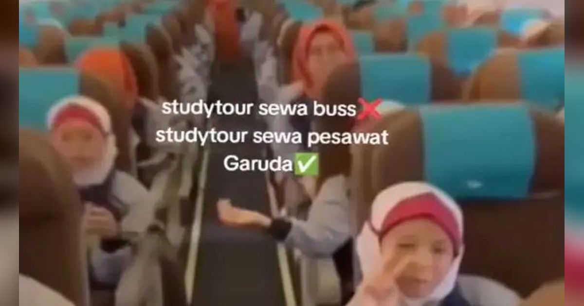 Viral Rombongan Siswa SD Muhammadiyah Plus Salatiga 'Carter' Garuda, Ternyata Tradisi Setiap Tahun