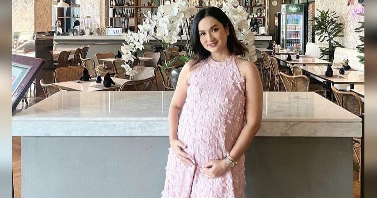 Bongkar Perselingkuhan Andrew Andika, Potret Penampilan Menawan Tengku Dewi dengan Baby Bump