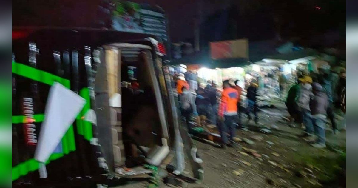 Bus Rombongan Pelajar dari Depok Kecelakaan di Ciater Subang, Sejumlah Korban Dilaporkan Meninggal