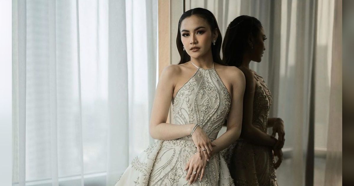 Pakai Gaun Hian Tjen, 10 Potret Mahalini di Acara Resepsi Ini Bikin Pangling, Tampil Bak Puteri Kerajaan