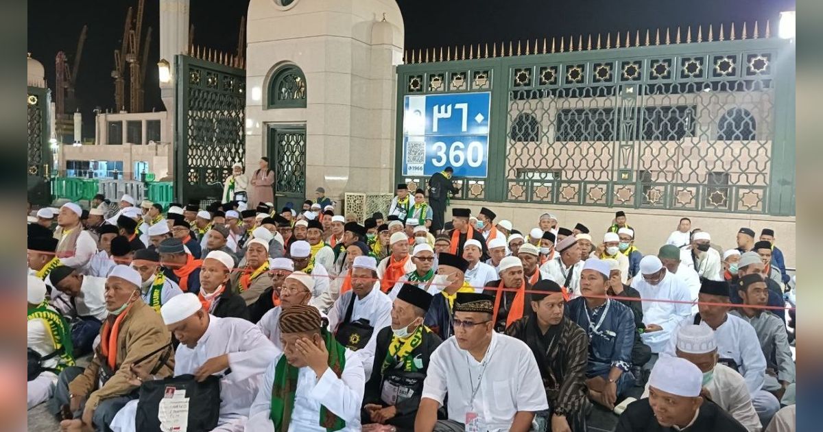 Tiba di Madinah, Jemaah Haji Indonesia Mulai Berkunjung ke Raudhah Tanpa Registrasi