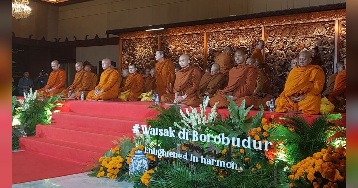 Alasan 40 Bhikkhu Jalan Kaki dari TMII ke Borobudur