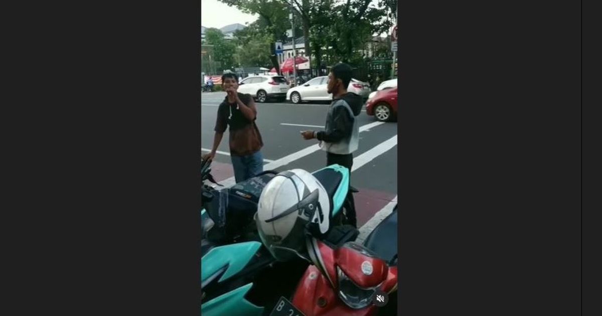 PKS Tawarkan Solusi Ini untuk Tertibkan Juru Parkir Liar di Jakarta