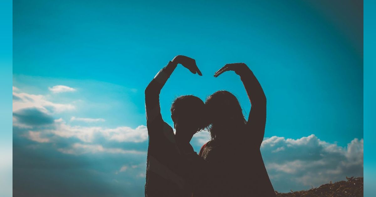 75 Kata-Kata Cinta yang Tulus, Ungkapan Isi Hati Bijak dan Romantis