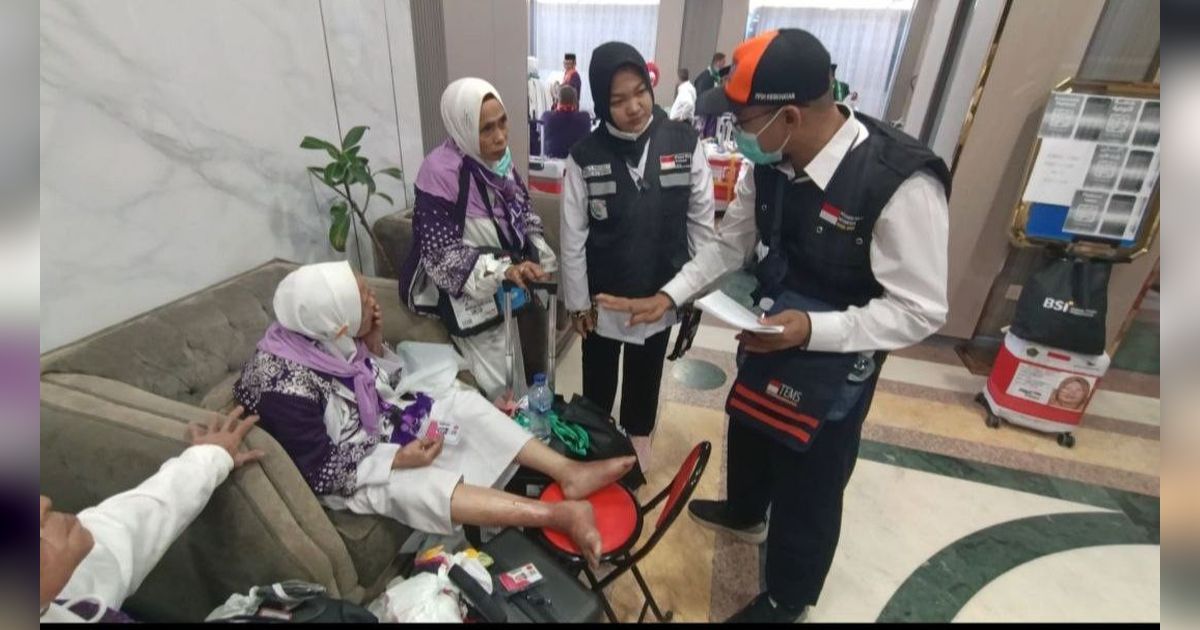 Kisah Nenek Rupi'ah Sudah Tiba di Madinah Keukeuh Mau Naik Pesawat ke Arab untuk Berhaji