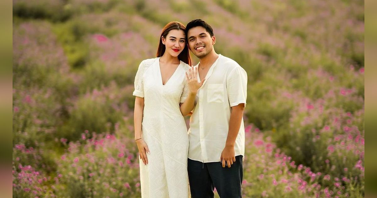 Reaksi Aurel Hermansyah Lihat Thariq Lamar Aaliyah Massaid